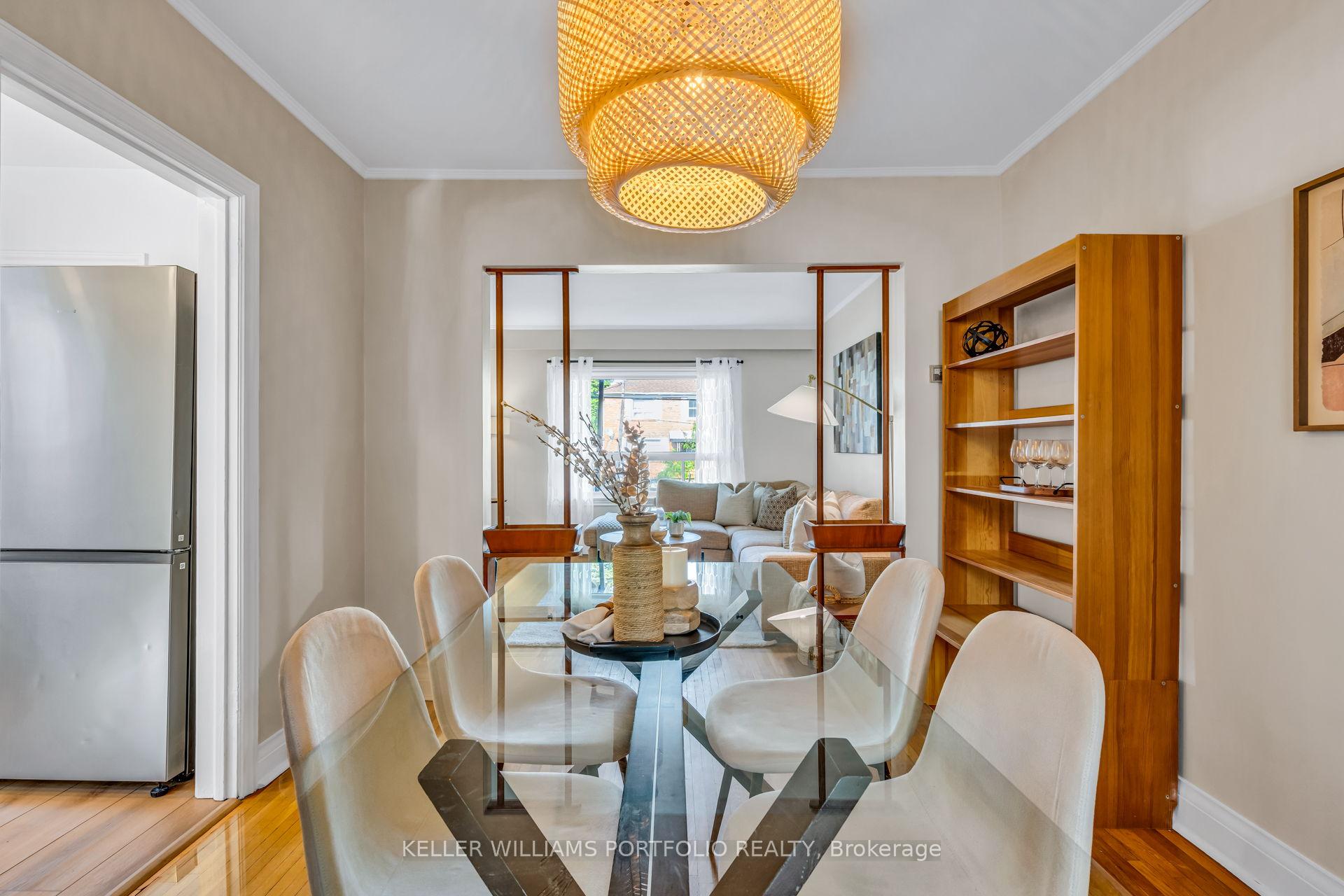 Photo 7 of 210 Bicknell Avenue, Toronto, Keelesdale-Eglinton West — HOMEH