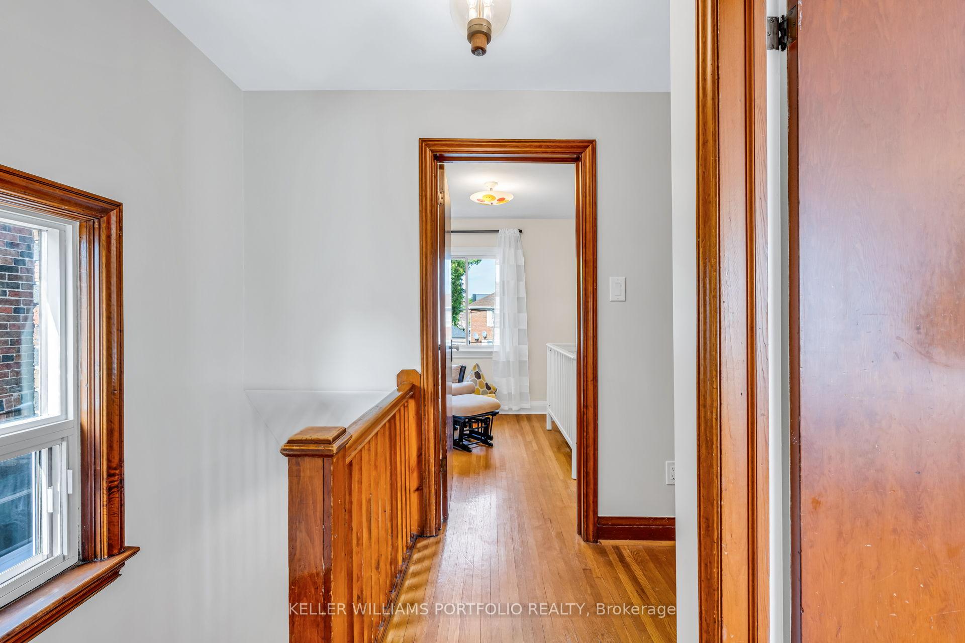 Photo 17 of 210 Bicknell Avenue, Toronto, Keelesdale-Eglinton West — HOMEH