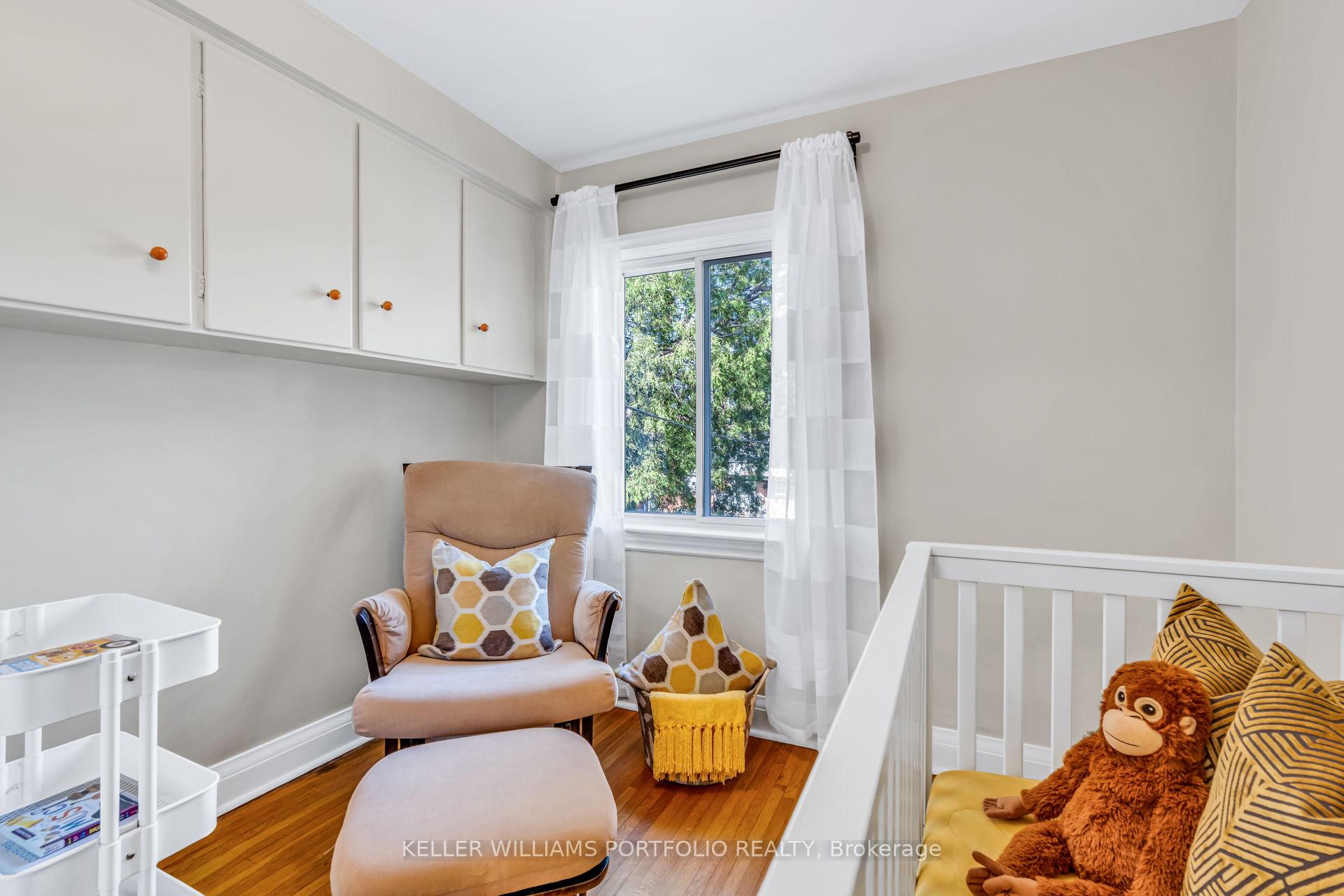 Photo 19 of 210 Bicknell Avenue, Toronto, Keelesdale-Eglinton West — HOMEH