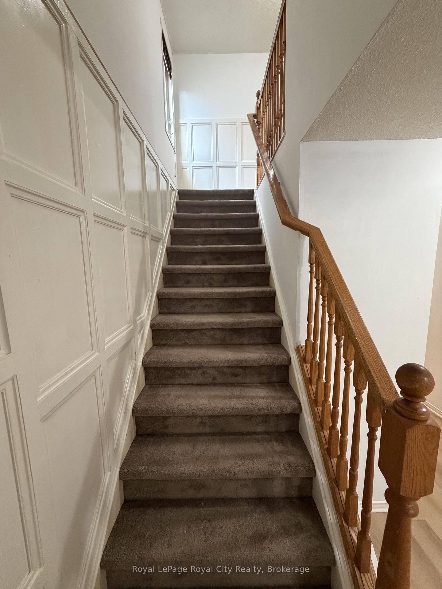 Photo 12 of 206 Rickson Avenue, Guelph, Kortright West — HOMEH