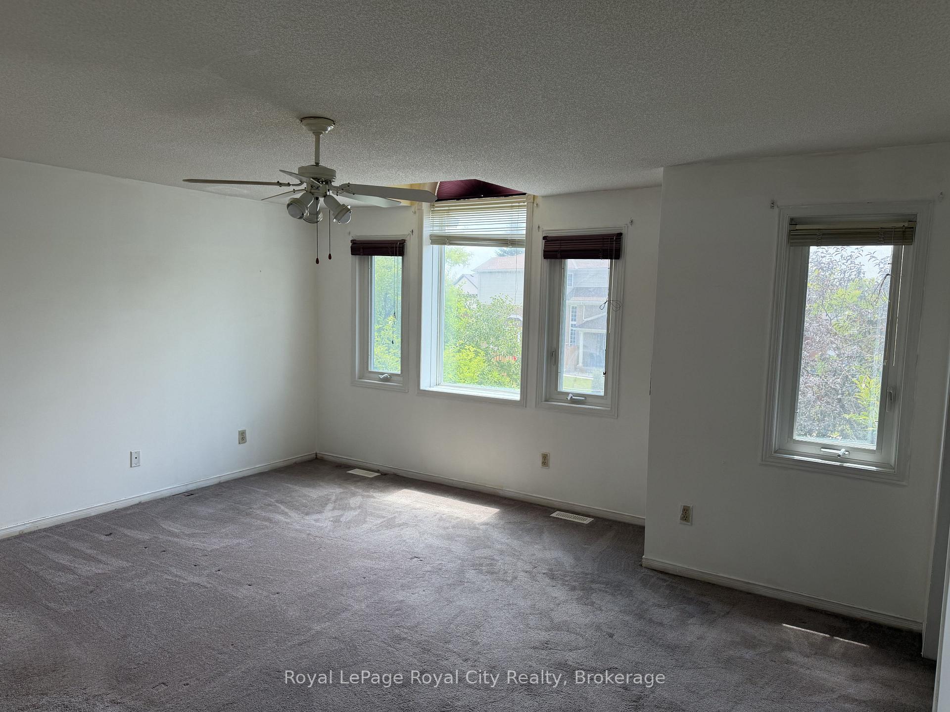 Photo 13 of 206 Rickson Avenue, Guelph, Kortright West — HOMEH