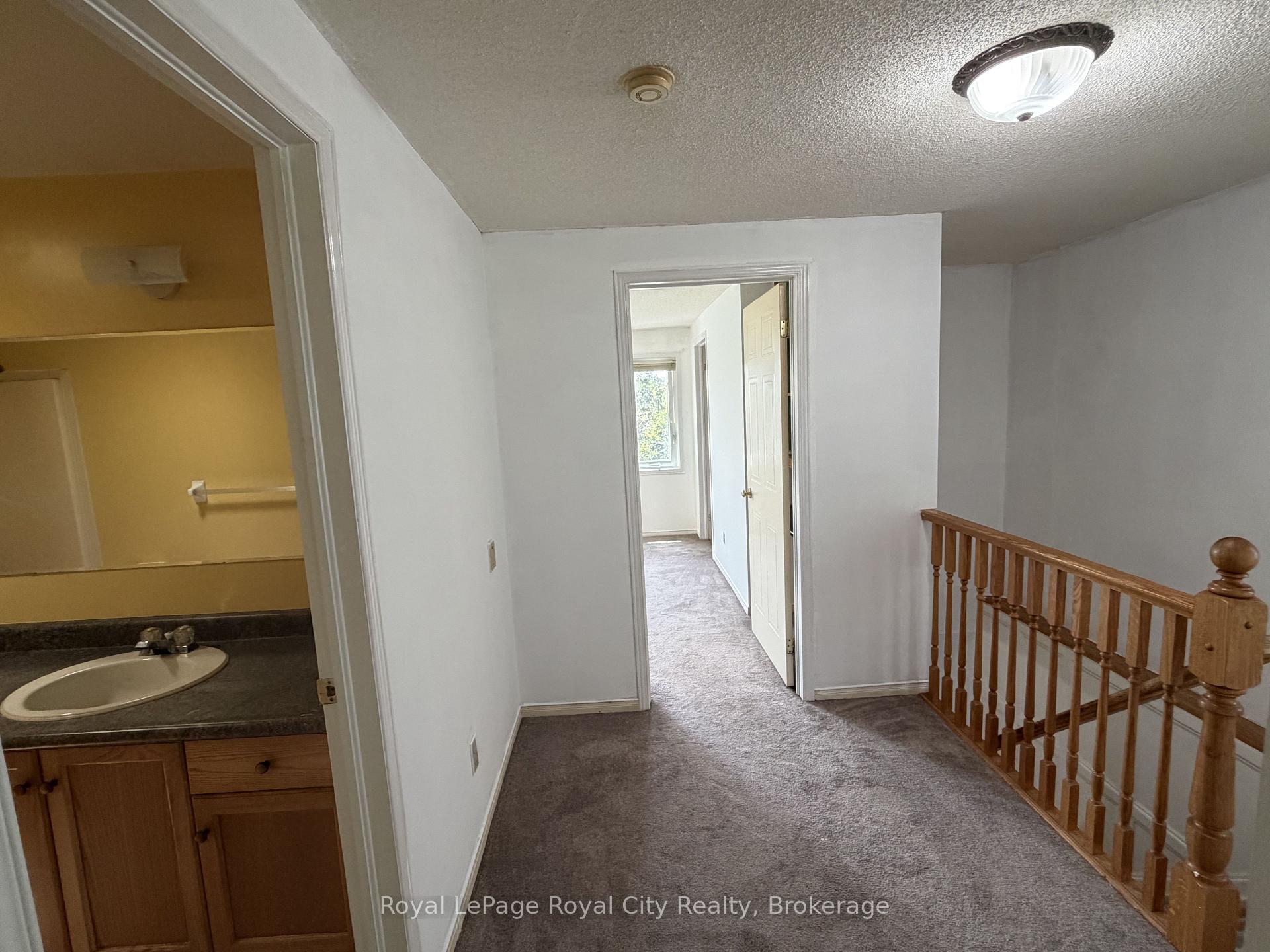 Photo 18 of 206 Rickson Avenue, Guelph, Kortright West — HOMEH