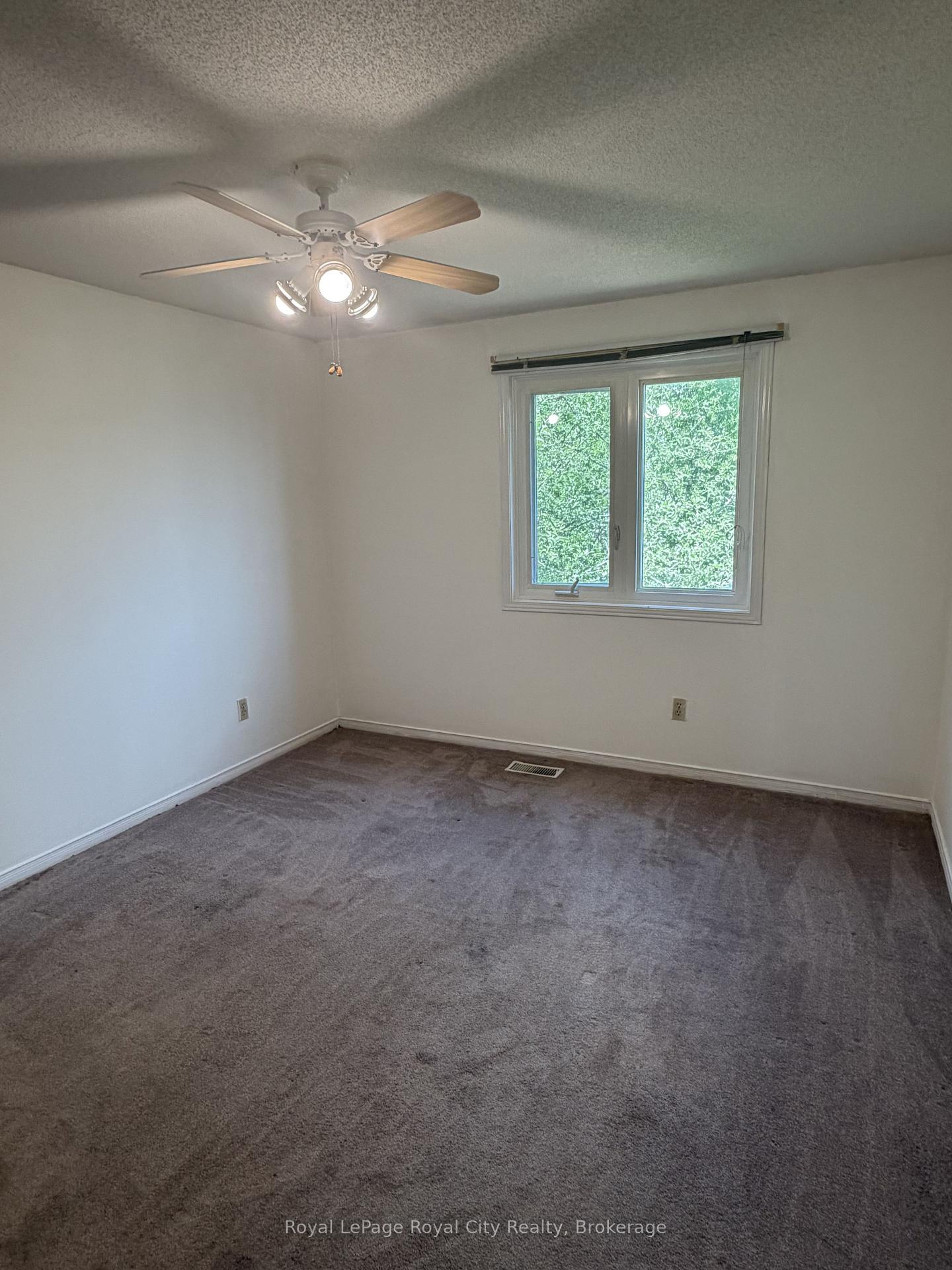 Photo 21 of 206 Rickson Avenue, Guelph, Kortright West — HOMEH