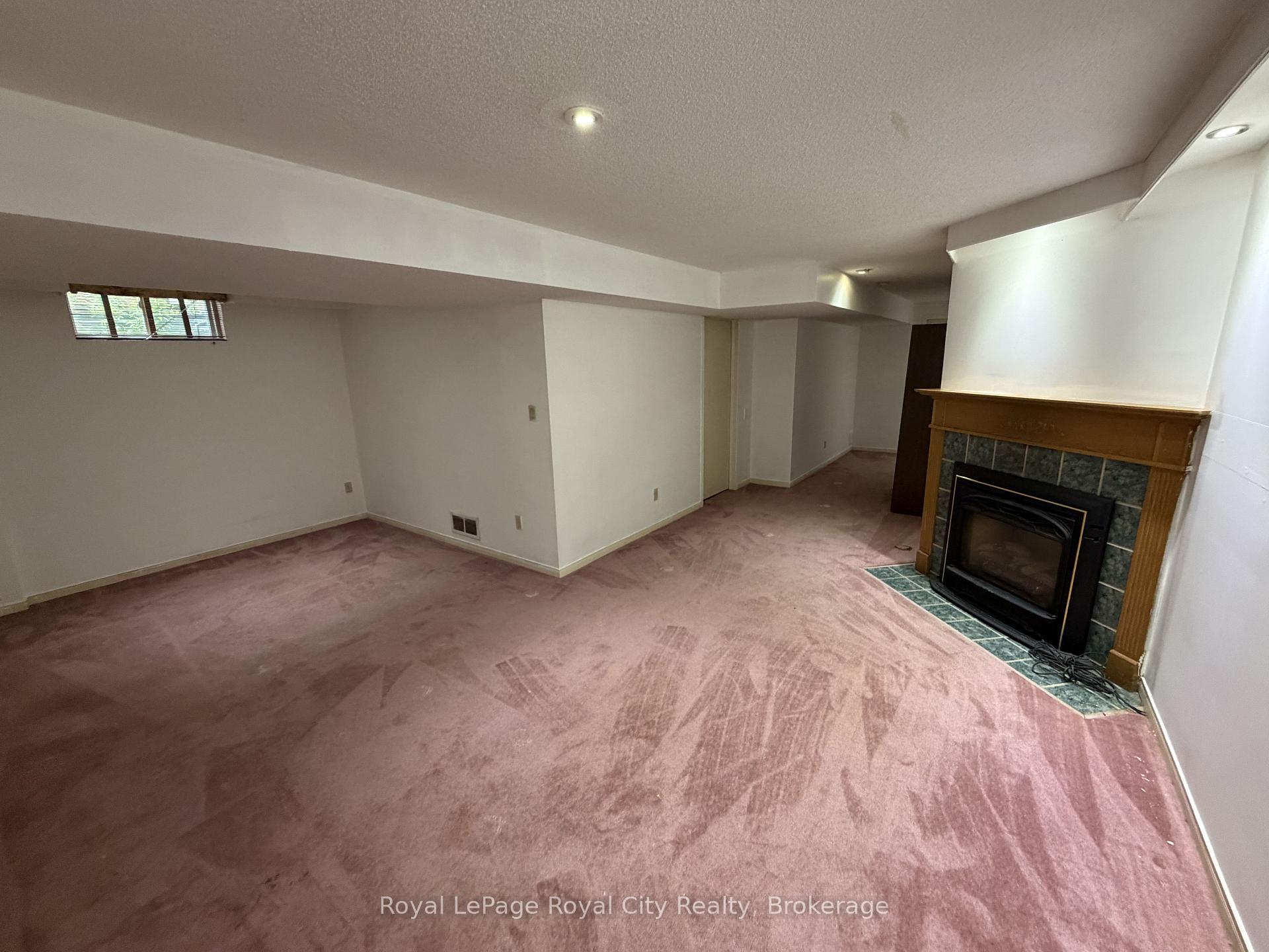 Photo 23 of 206 Rickson Avenue, Guelph, Kortright West — HOMEH