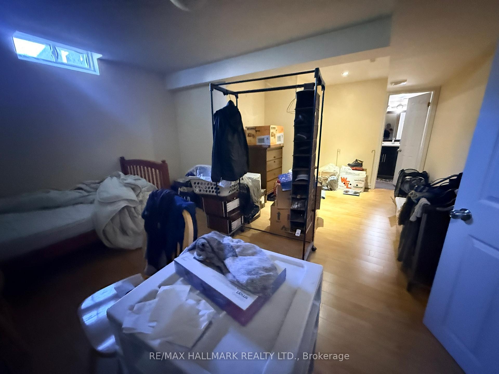 Photo 20 of 46 Hyacinth Crescent, Scarborough, Rouge — HOMEH