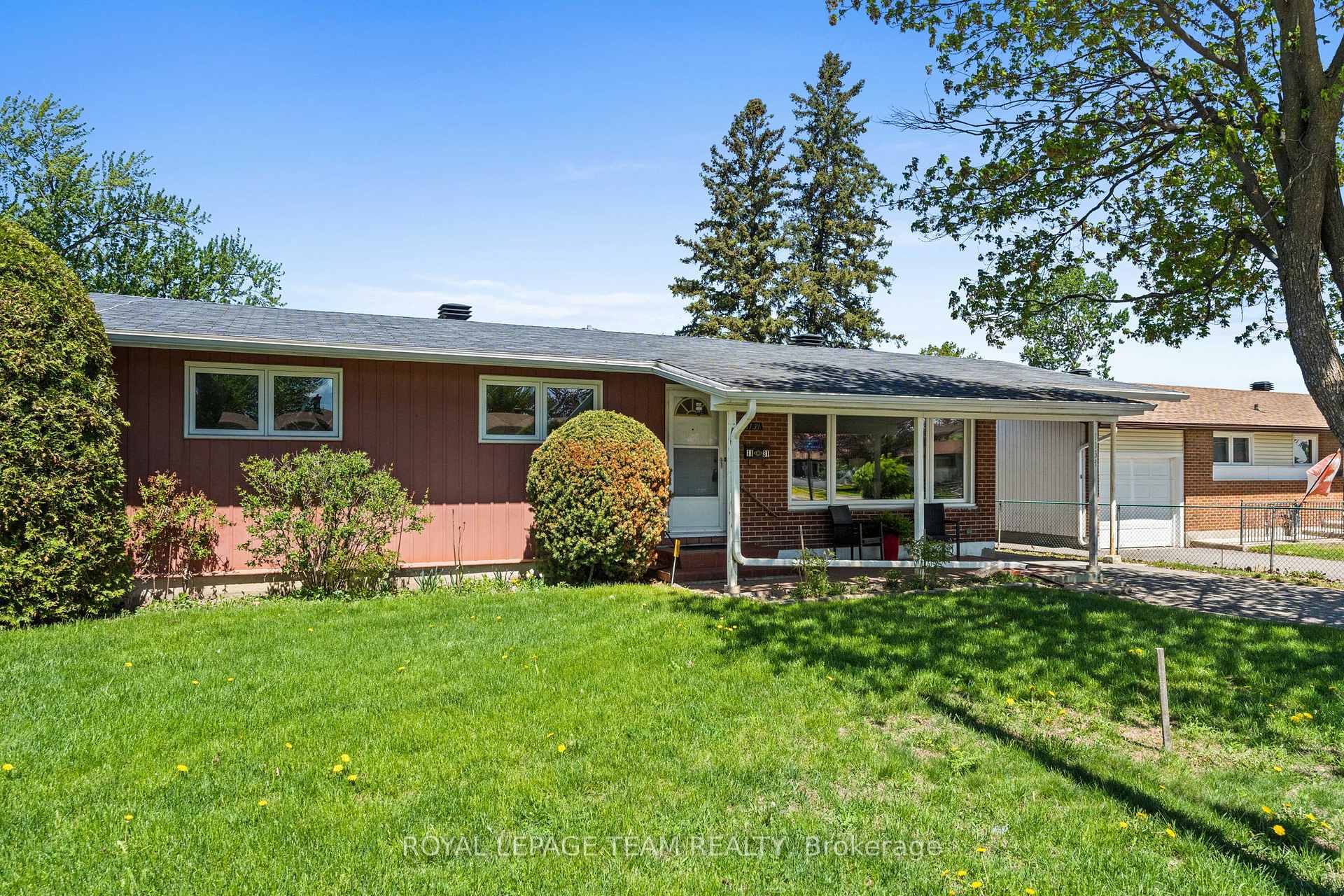 Photo 3 of 1131 Deer Park Road, Ottawa, City View/Skyline/Fisher Heights/Parkwood Hills — HOMEH