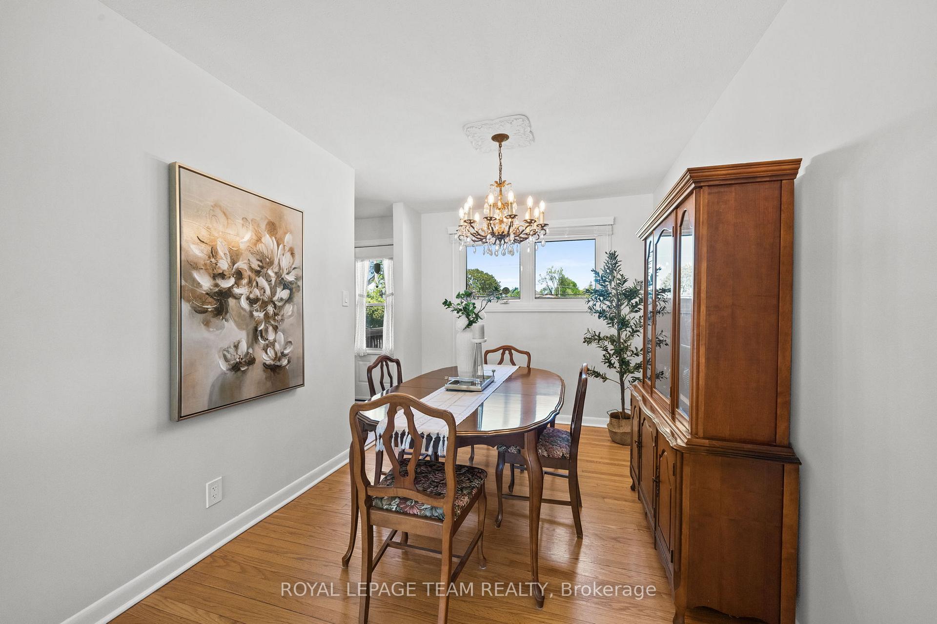 Photo 12 of 1131 Deer Park Road, Ottawa, City View/Skyline/Fisher Heights/Parkwood Hills — HOMEH