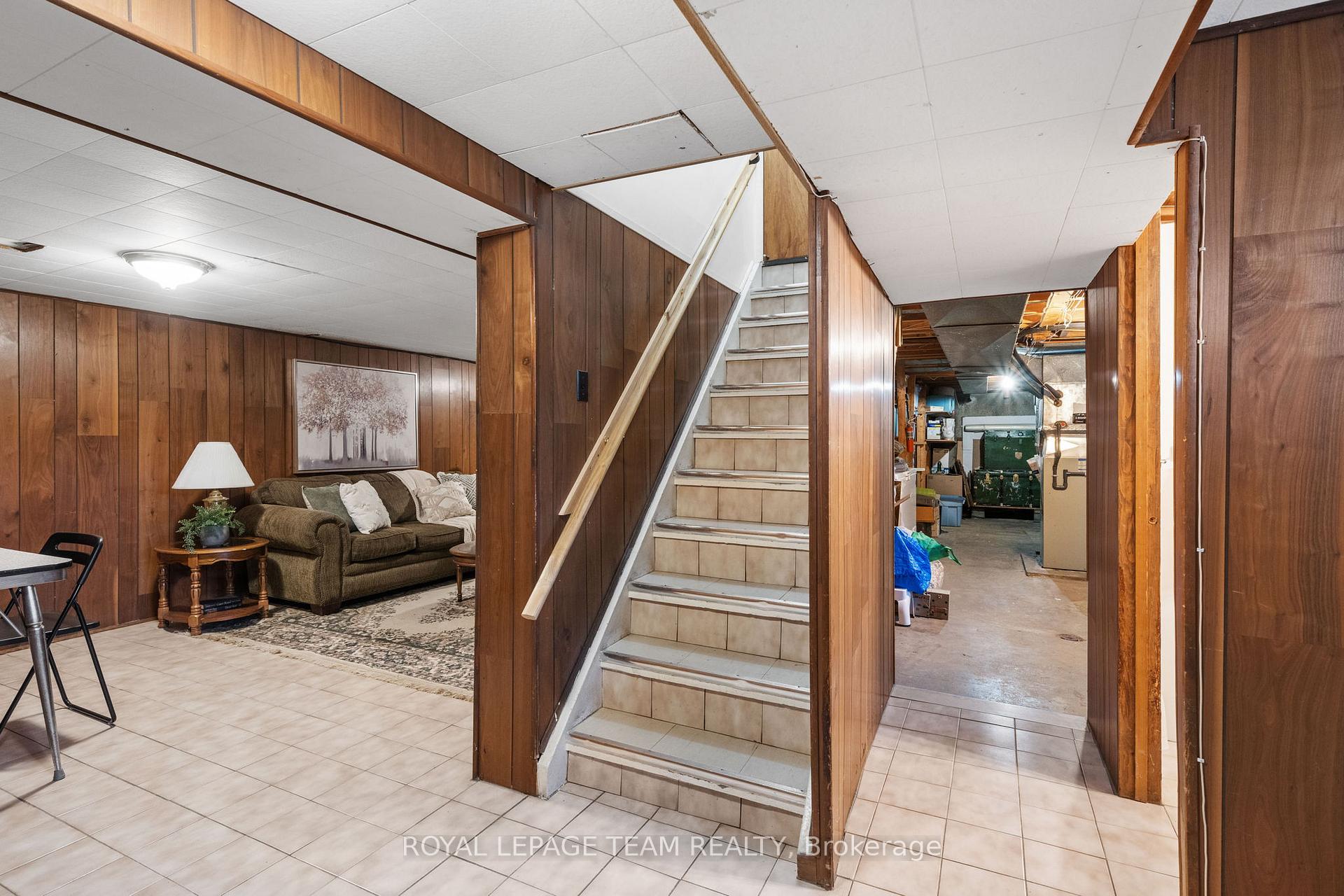 Photo 29 of 1131 Deer Park Road, Ottawa, City View/Skyline/Fisher Heights/Parkwood Hills — HOMEH