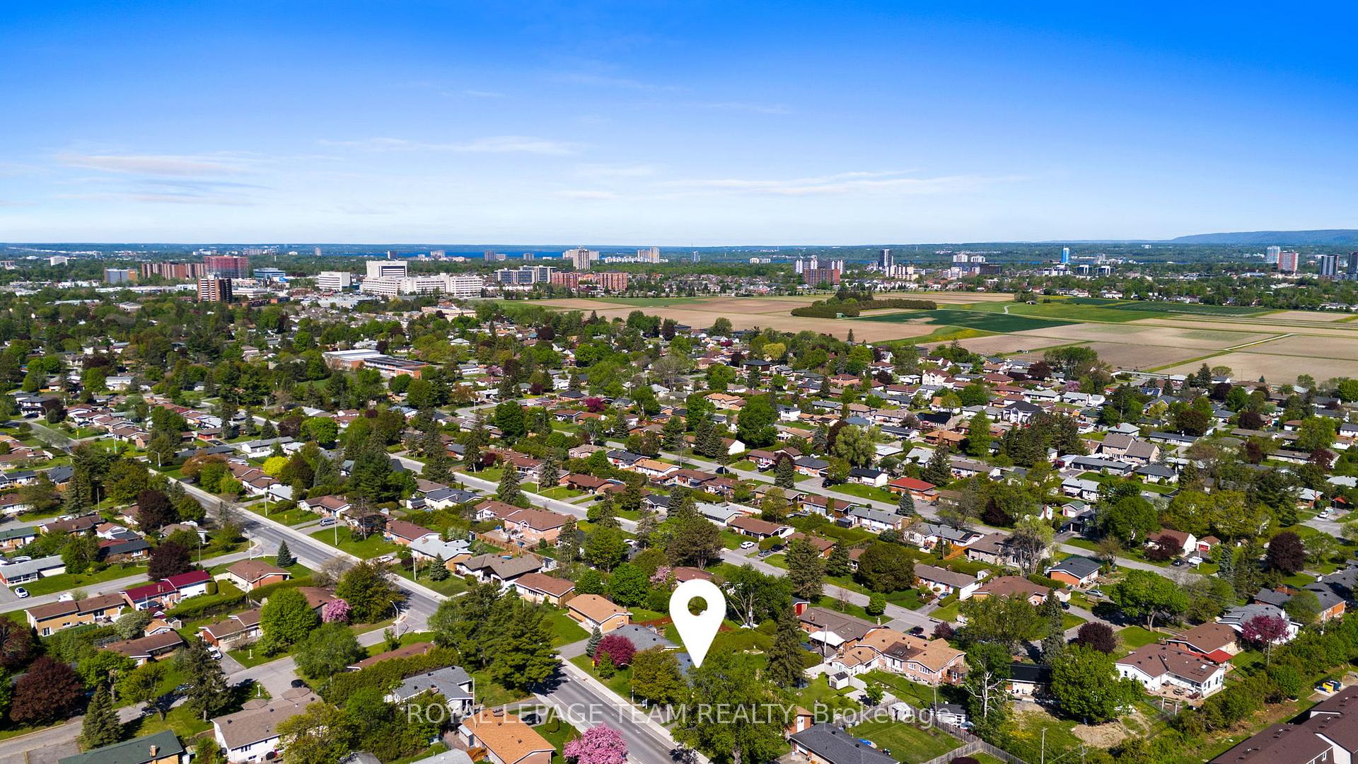 Photo 47 of 1131 Deer Park Road, Ottawa, City View/Skyline/Fisher Heights/Parkwood Hills — HOMEH