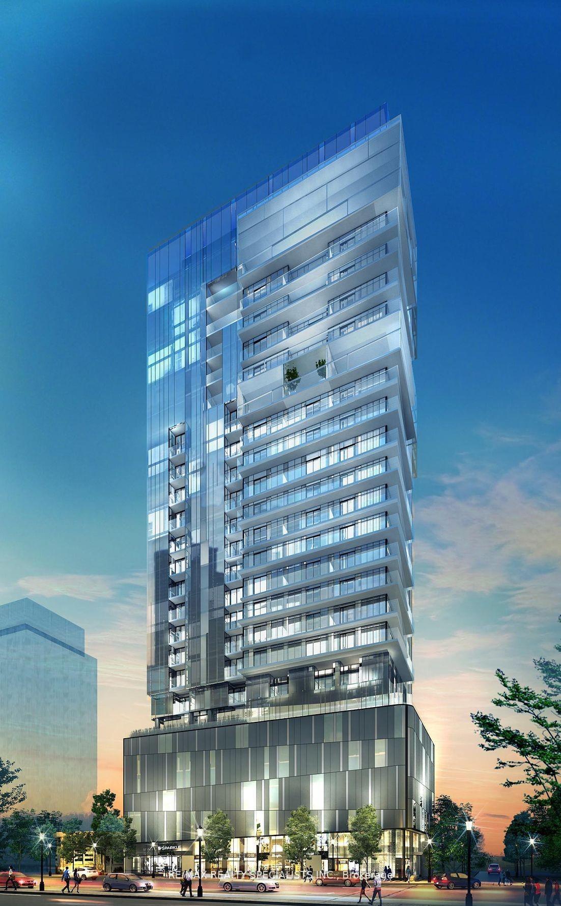 Front of Unit 204, 370 Martha Street S