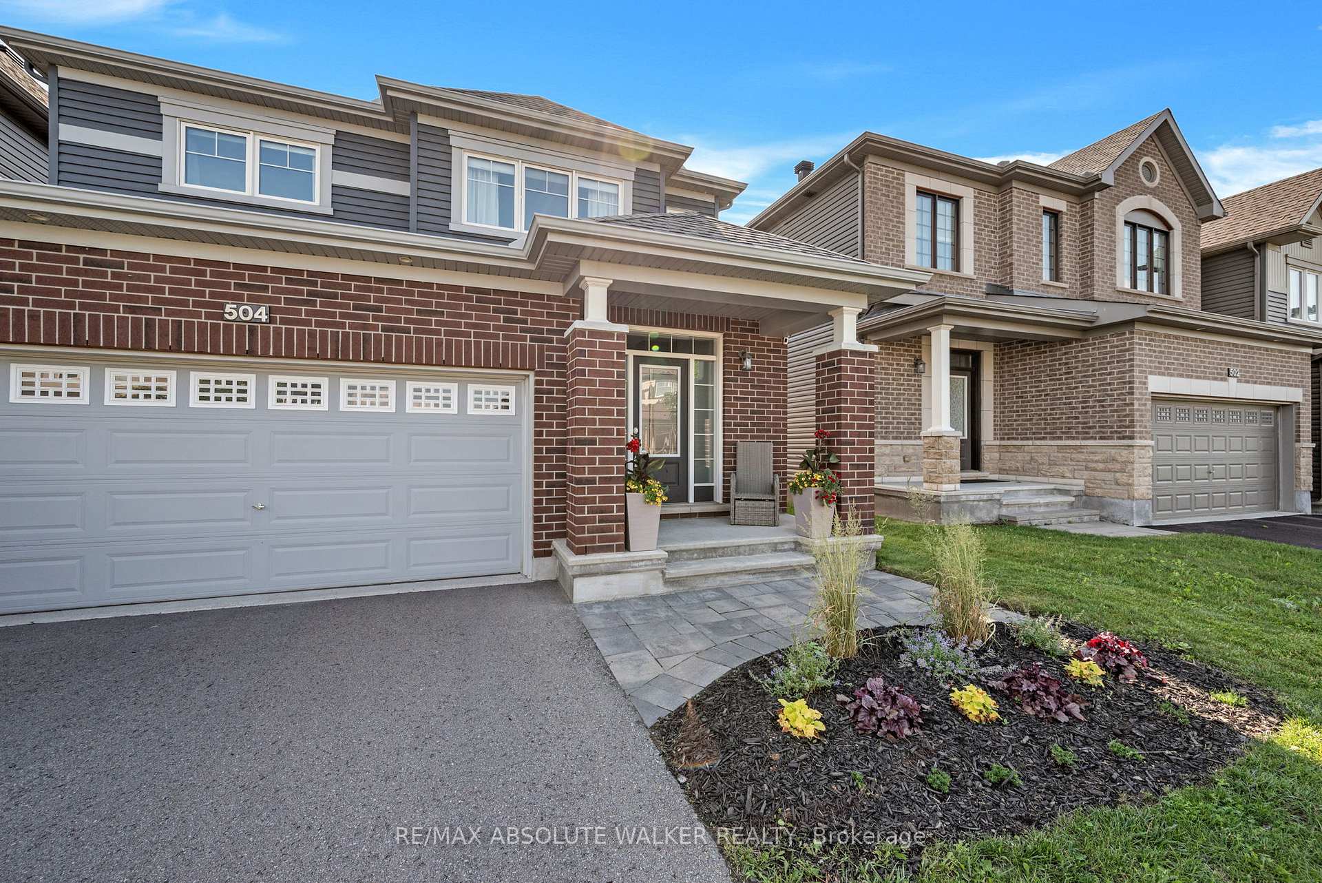 Photo 2 of 504 Des Genevriers Street, Ottawa, Avalon West — HOMEH
