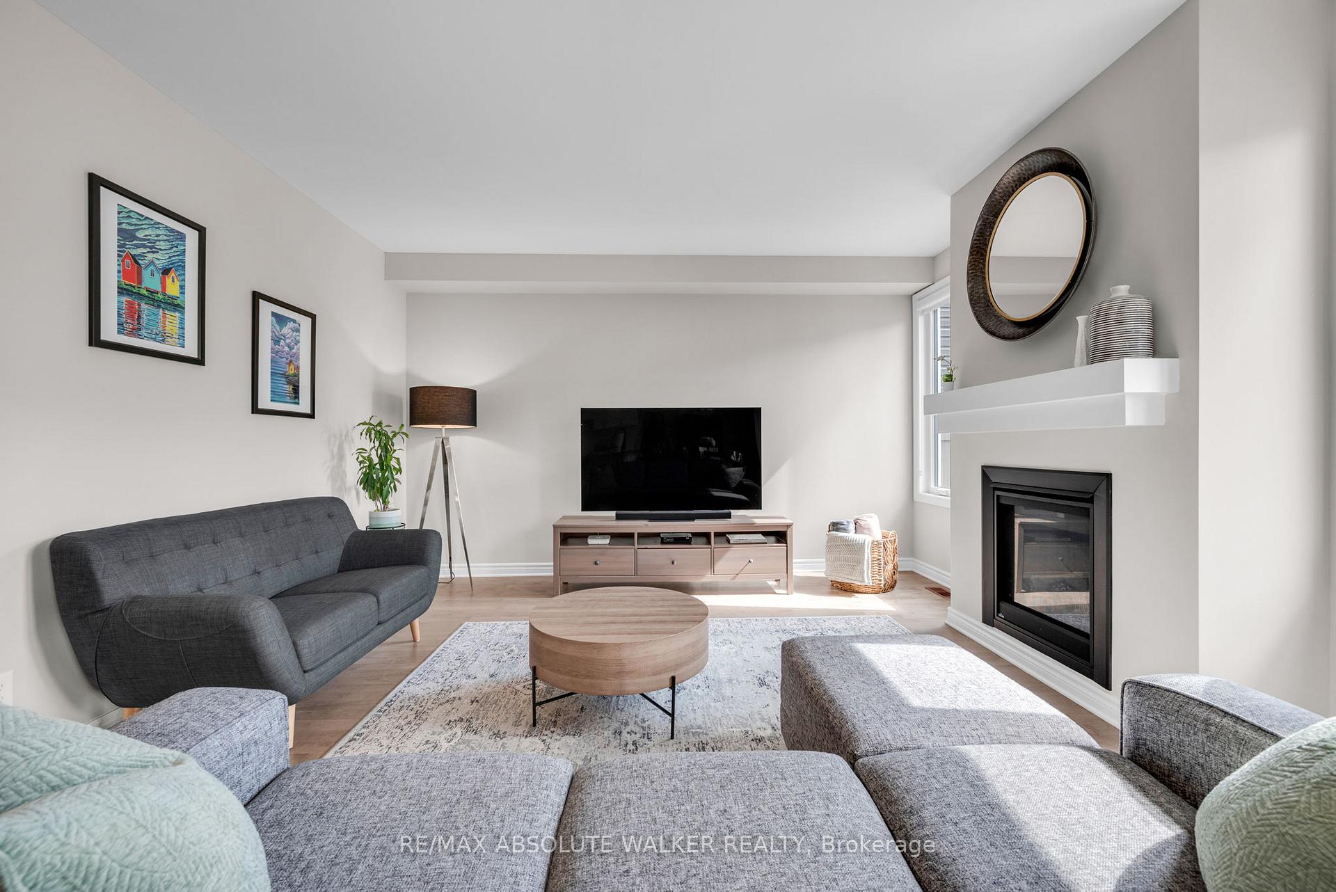 Photo 5 of 504 Des Genevriers Street, Ottawa, Avalon West — HOMEH