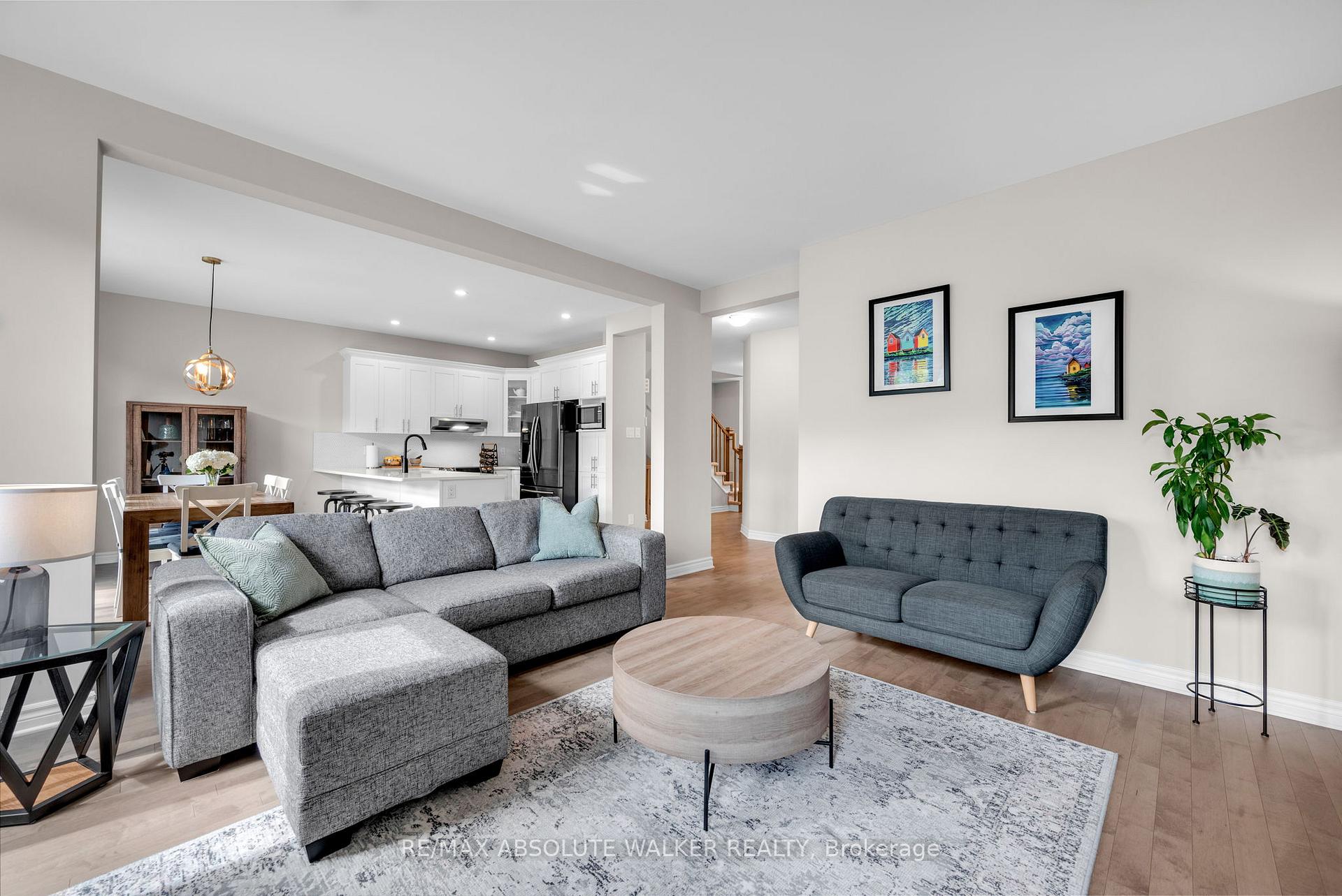 Photo 7 of 504 Des Genevriers Street, Ottawa, Avalon West — HOMEH
