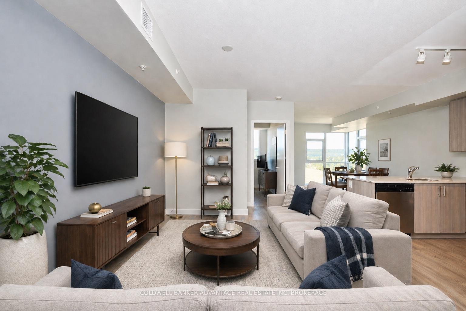 Photo 4 of Unit 610, 550 North Service Road, Grimsby, Grimsby Beach — HOMEH