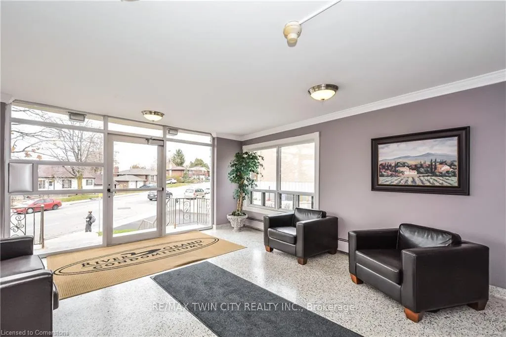 Photo 12 of Unit 101, 283 Fairway Road N, Kitchener — HOMEH