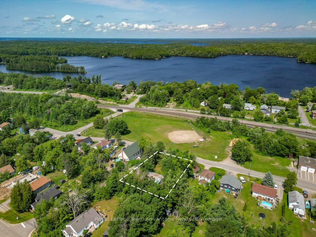 Photo 27 of 29 George Street, Georgian Bay, Freeman — HOMEH