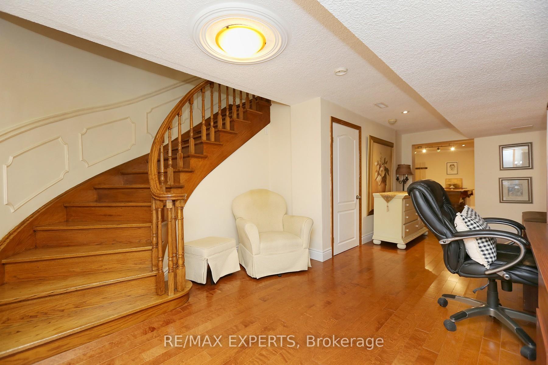 Photo 28 of 57 Francis Street, Vaughan, East Woodbridge — HOMEH