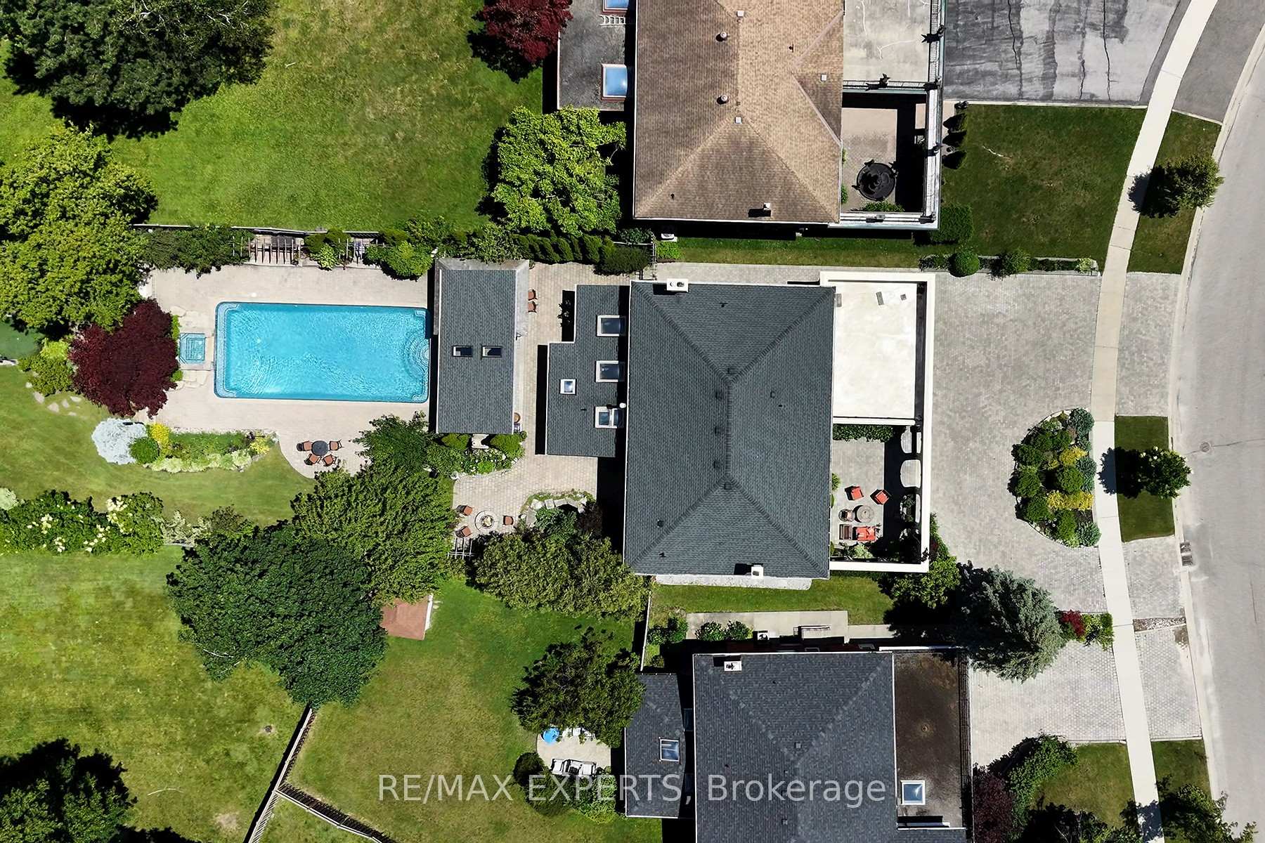 Photo 49 of 57 Francis Street, Vaughan, East Woodbridge — HOMEH