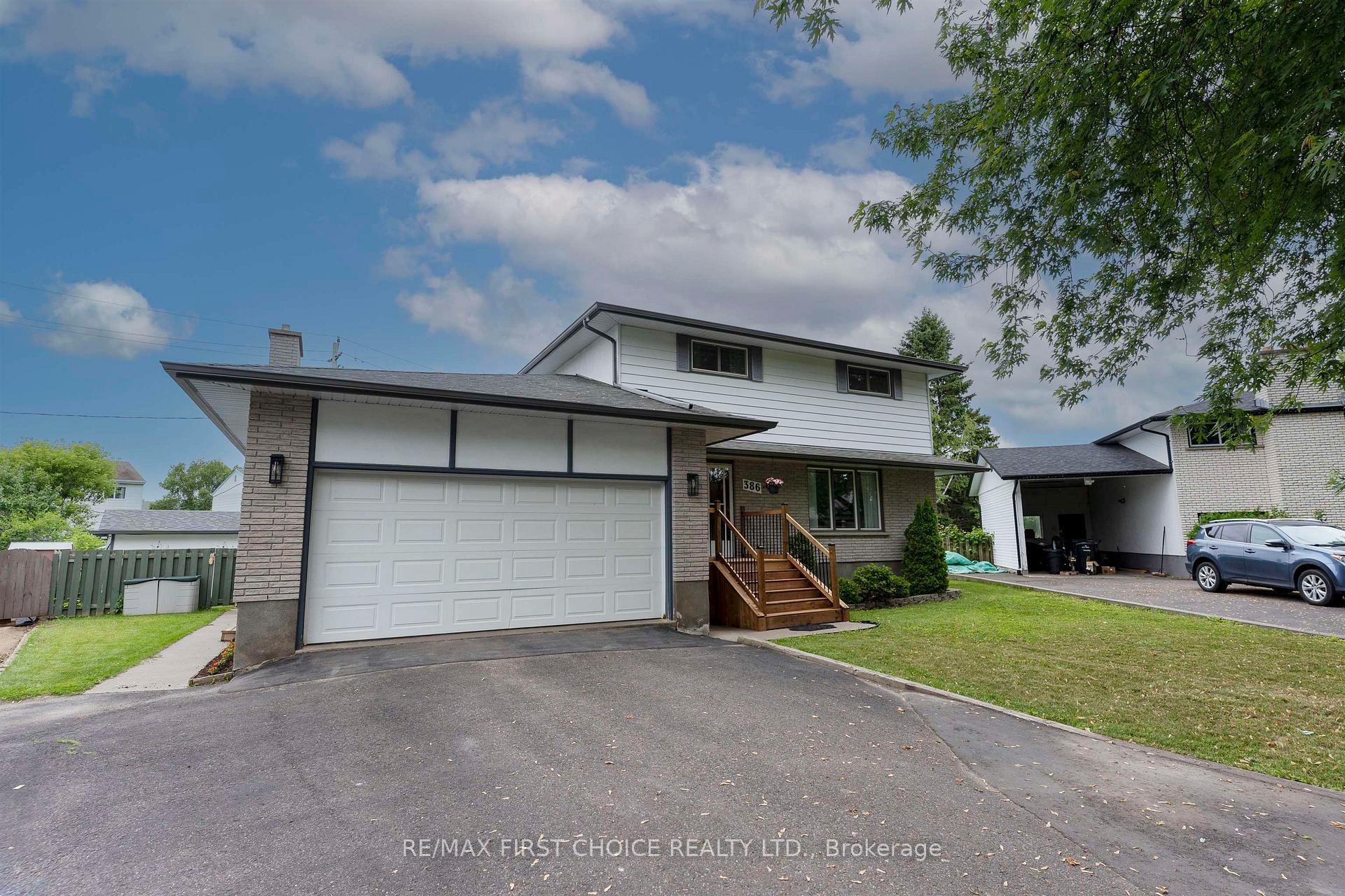 Front of 386 Lambton Place
