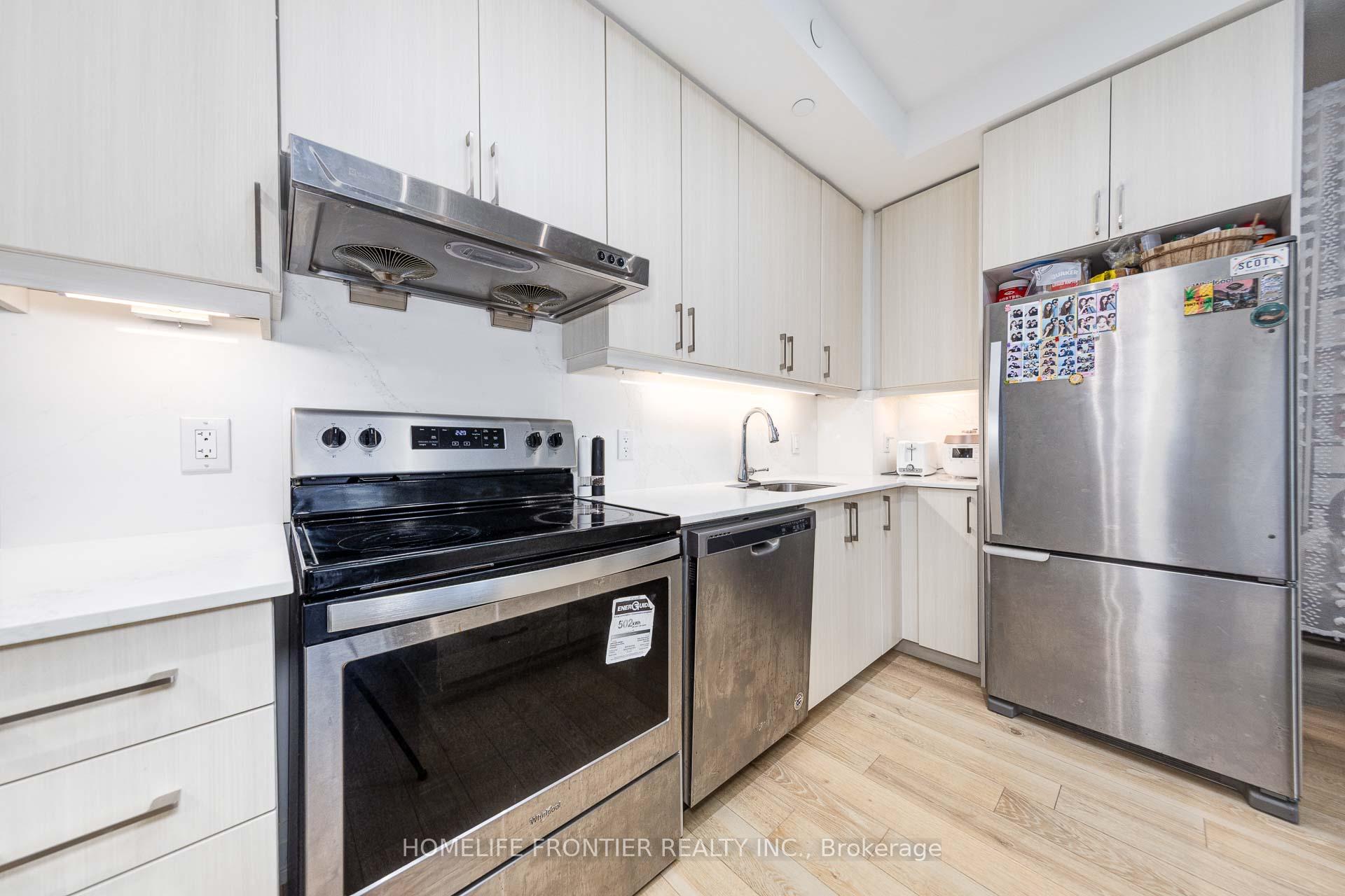 Photo 3 of Unit 629, 591 Sheppard Avenue E, North York, Bayview Village — HOMEH