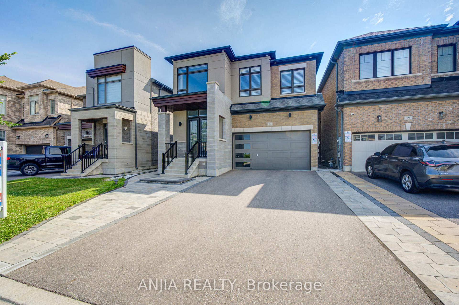 Front of 63 Suttonrail Way