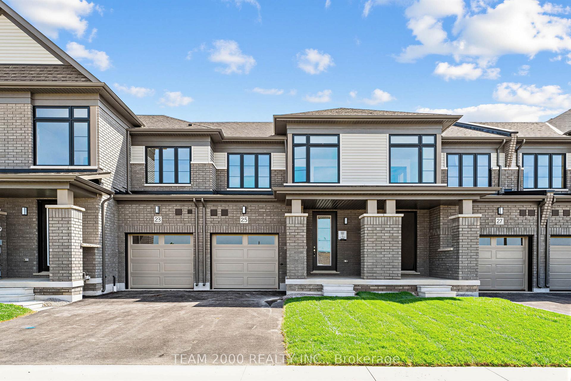 Photo 1 of 27 Awrey Terrace, Hamilton, Binbrook — HOMEH