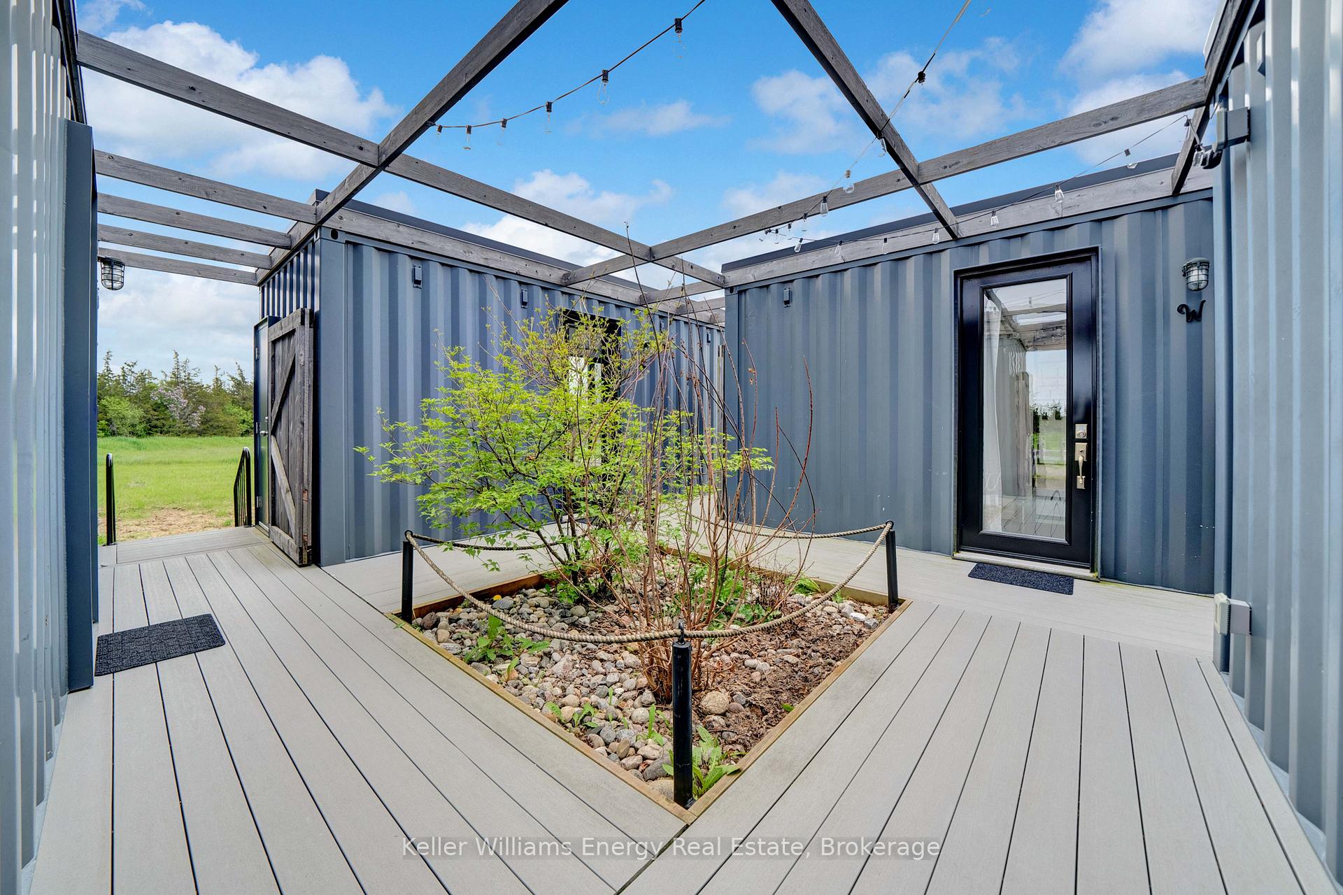 Photo 31 of 1727 County Rd 14, Prince Edward County, Sophiasburg Ward — HOMEH
