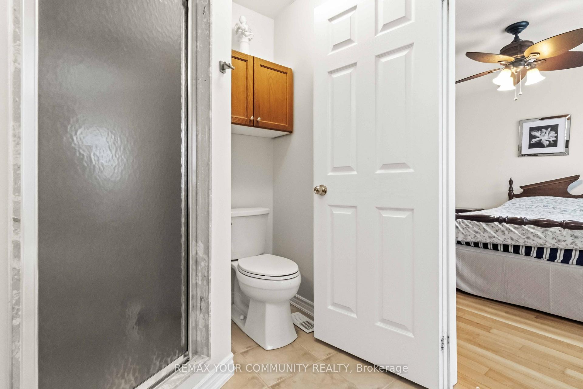 Photo 25 of 40 Hunterwood Chase, Vaughan, Rural Vaughan — HOMEH