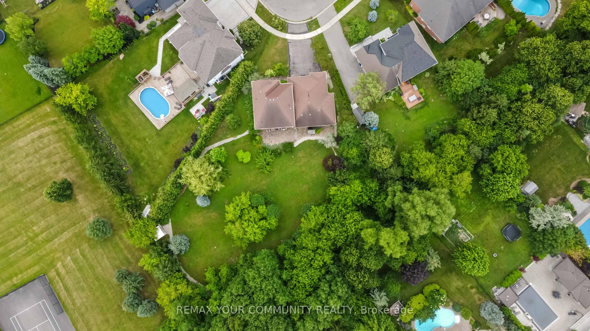 Photo 40 of 40 Hunterwood Chase, Vaughan, Rural Vaughan — HOMEH