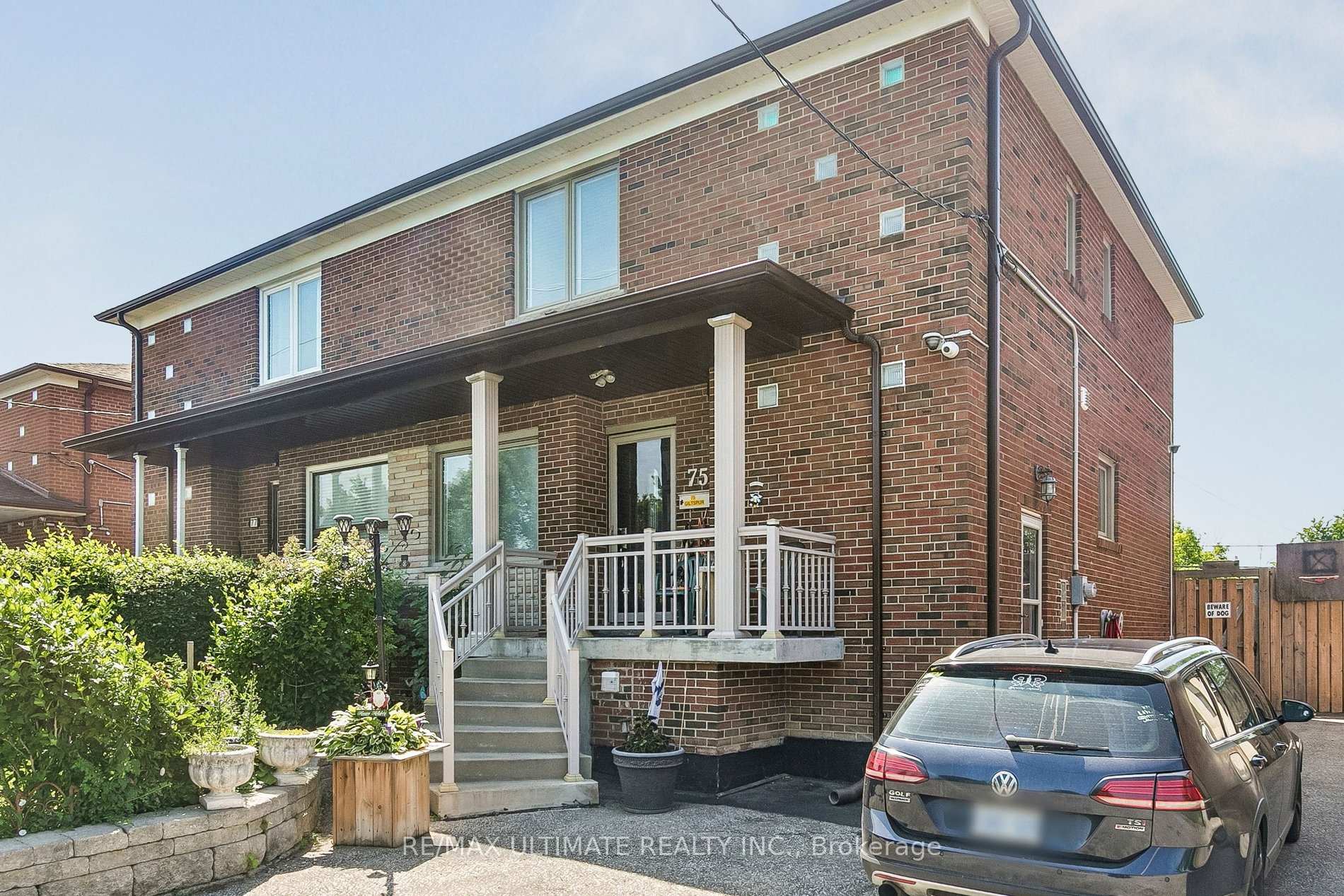 Photo 1 of 75 Giltspur Drive, North York, Glenfield-Jane Heights — HOMEH