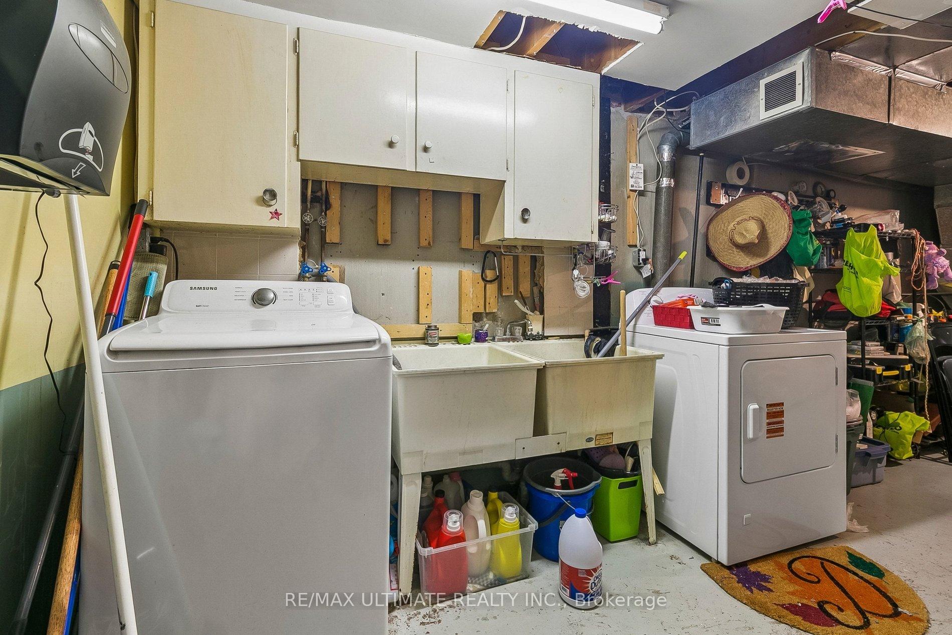 Photo 20 of 75 Giltspur Drive, North York, Glenfield-Jane Heights — HOMEH