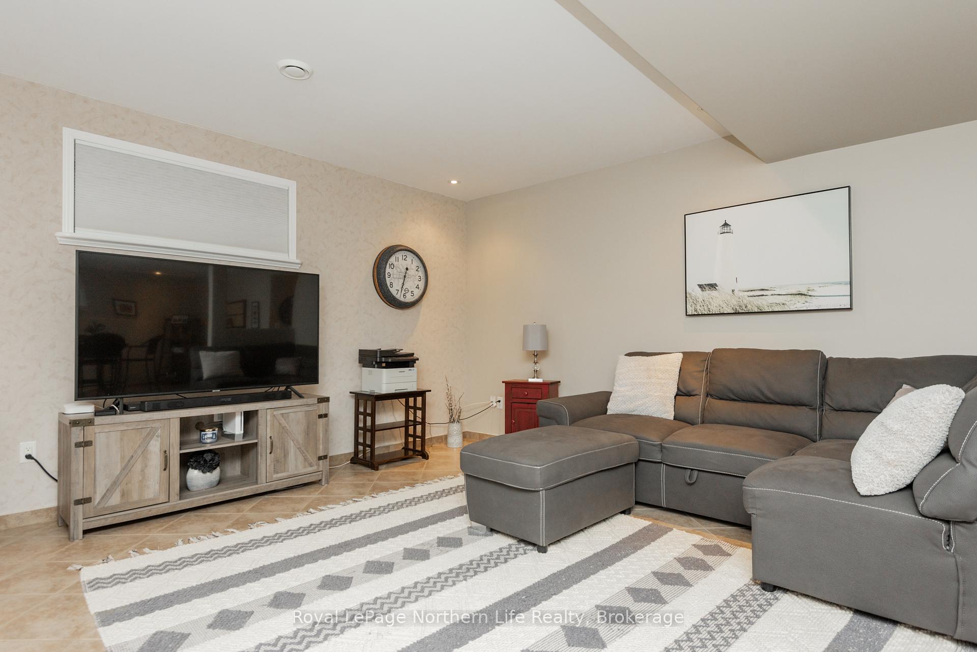 Photo 33 of 29 Tamerack Avenue, West Nipissing, Sturgeon Falls — HOMEH