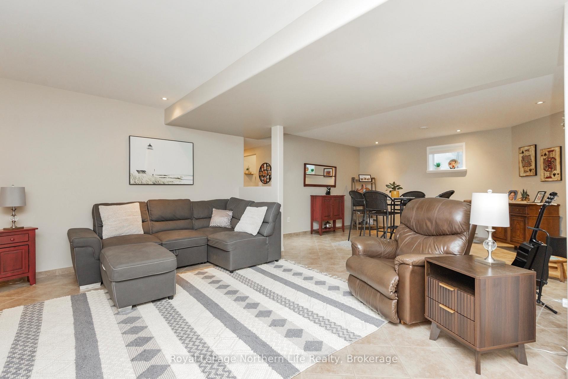 Photo 34 of 29 Tamerack Avenue, West Nipissing, Sturgeon Falls — HOMEH