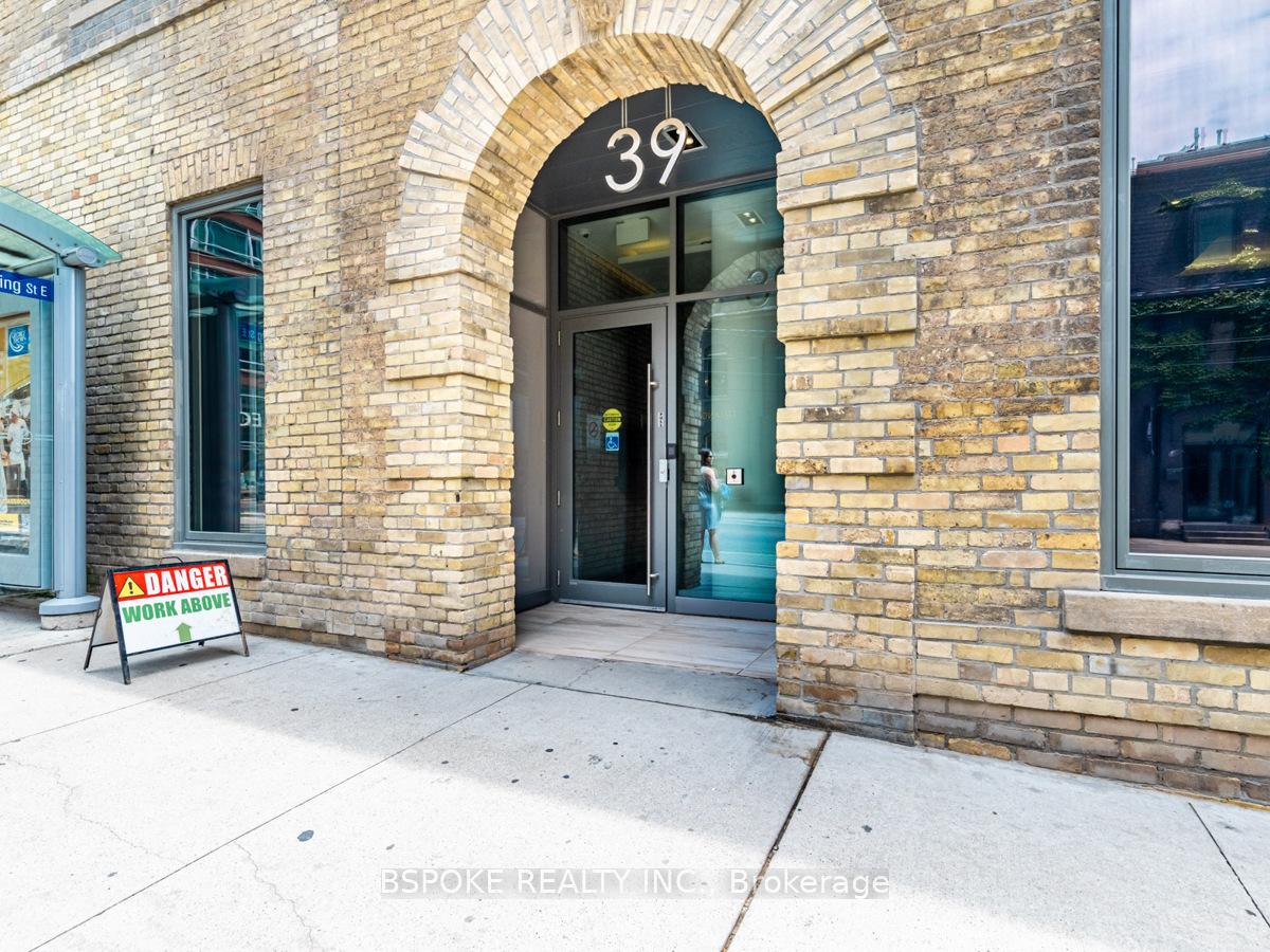 Photo 16 of Unit 1601, 39 Sherbourne Street, Toronto, Moss Park — HOMEH