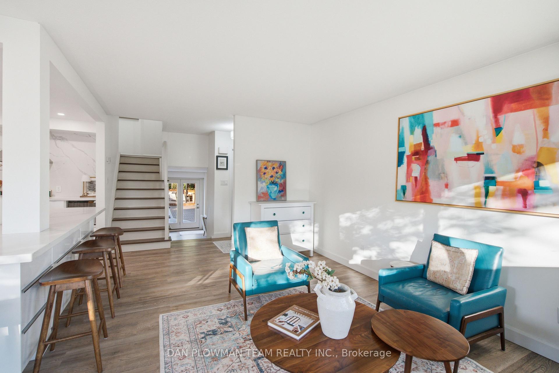 Photo 6 of 13 Strike Avenue, Clarington, Bowmanville — HOMEH