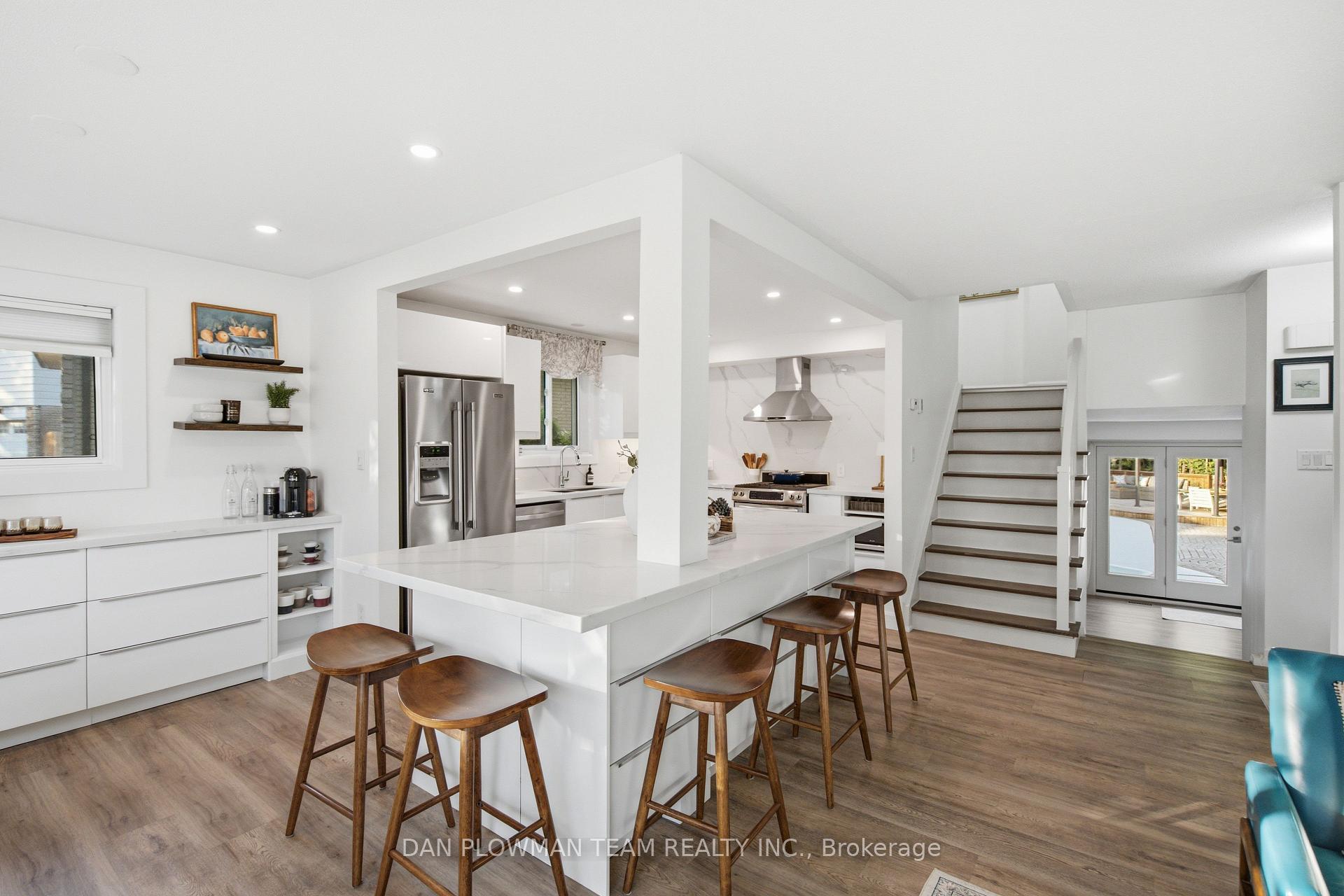 Photo 11 of 13 Strike Avenue, Clarington, Bowmanville — HOMEH