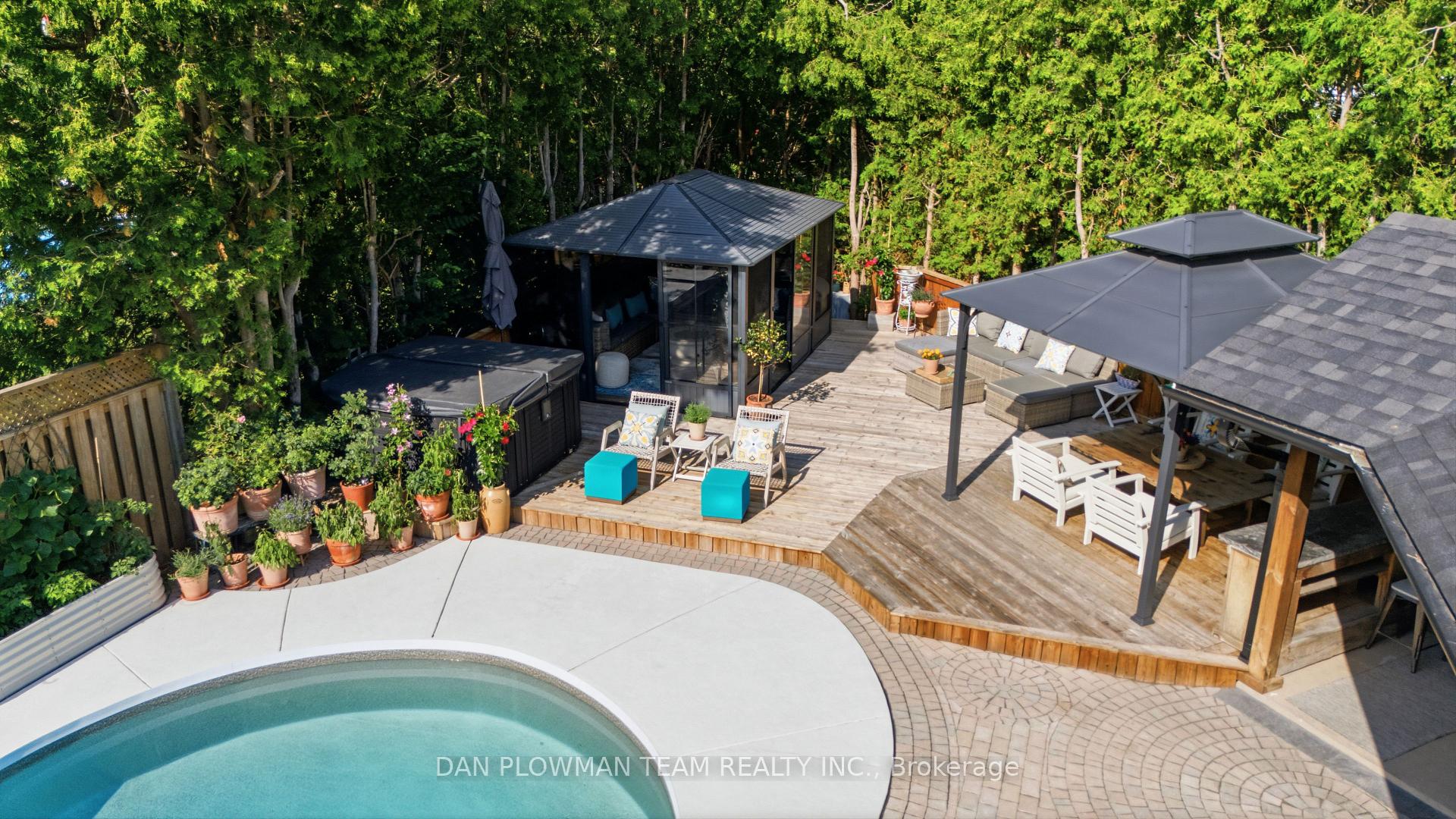 Photo 49 of 13 Strike Avenue, Clarington, Bowmanville — HOMEH