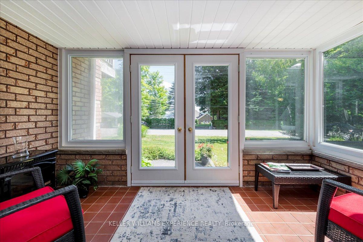 Photo 4 of 1512 Champlain Road, Tiny, Rural Tiny — HOMEH