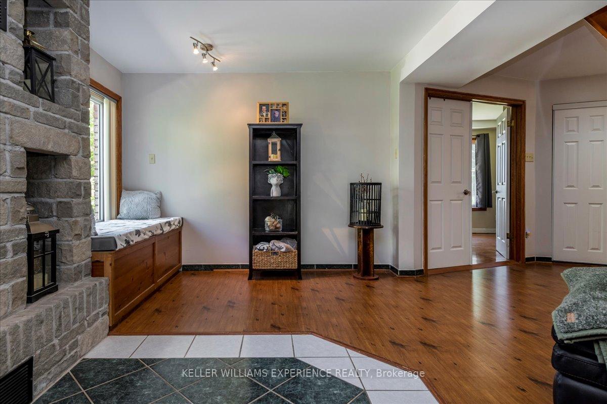 Photo 14 of 1512 Champlain Road, Tiny, Rural Tiny — HOMEH