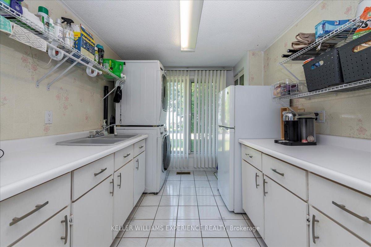 Photo 22 of 1512 Champlain Road, Tiny, Rural Tiny — HOMEH