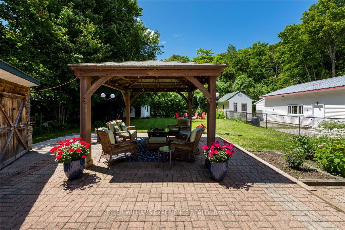 Photo 38 of 1512 Champlain Road, Tiny, Rural Tiny — HOMEH