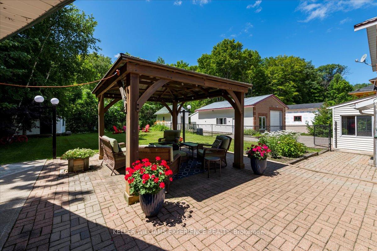 Photo 39 of 1512 Champlain Road, Tiny, Rural Tiny — HOMEH