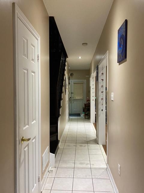 Photo 11 of 76 Jack Monkman Crescent, Markham, Cedarwood — HOMEH
