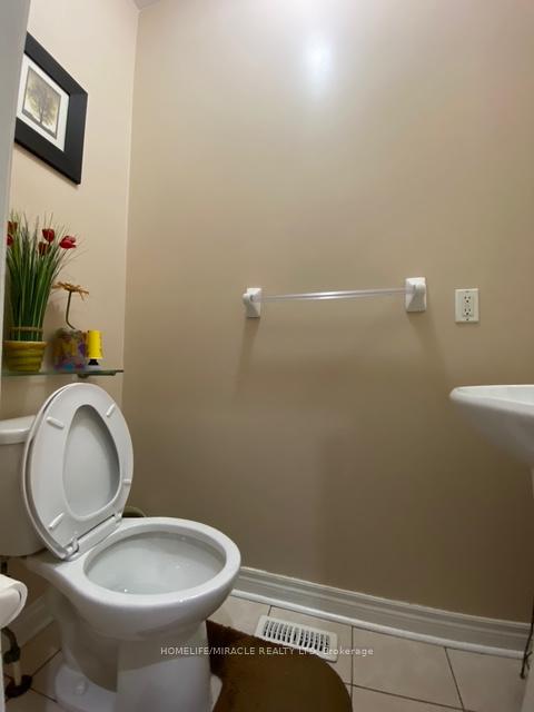 Photo 15 of 76 Jack Monkman Crescent, Markham, Cedarwood — HOMEH