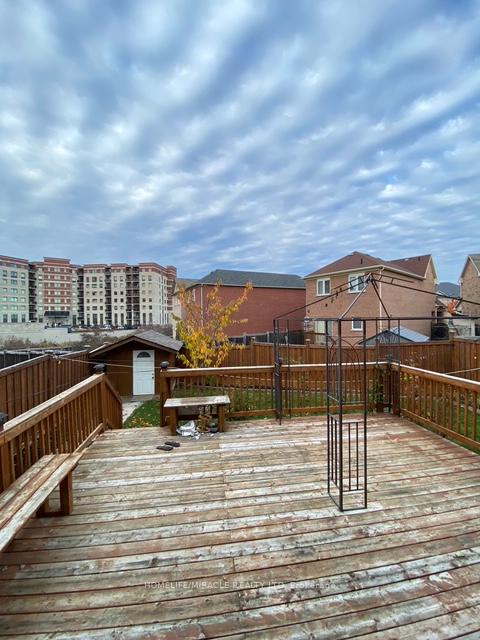 Photo 21 of 76 Jack Monkman Crescent, Markham, Cedarwood — HOMEH