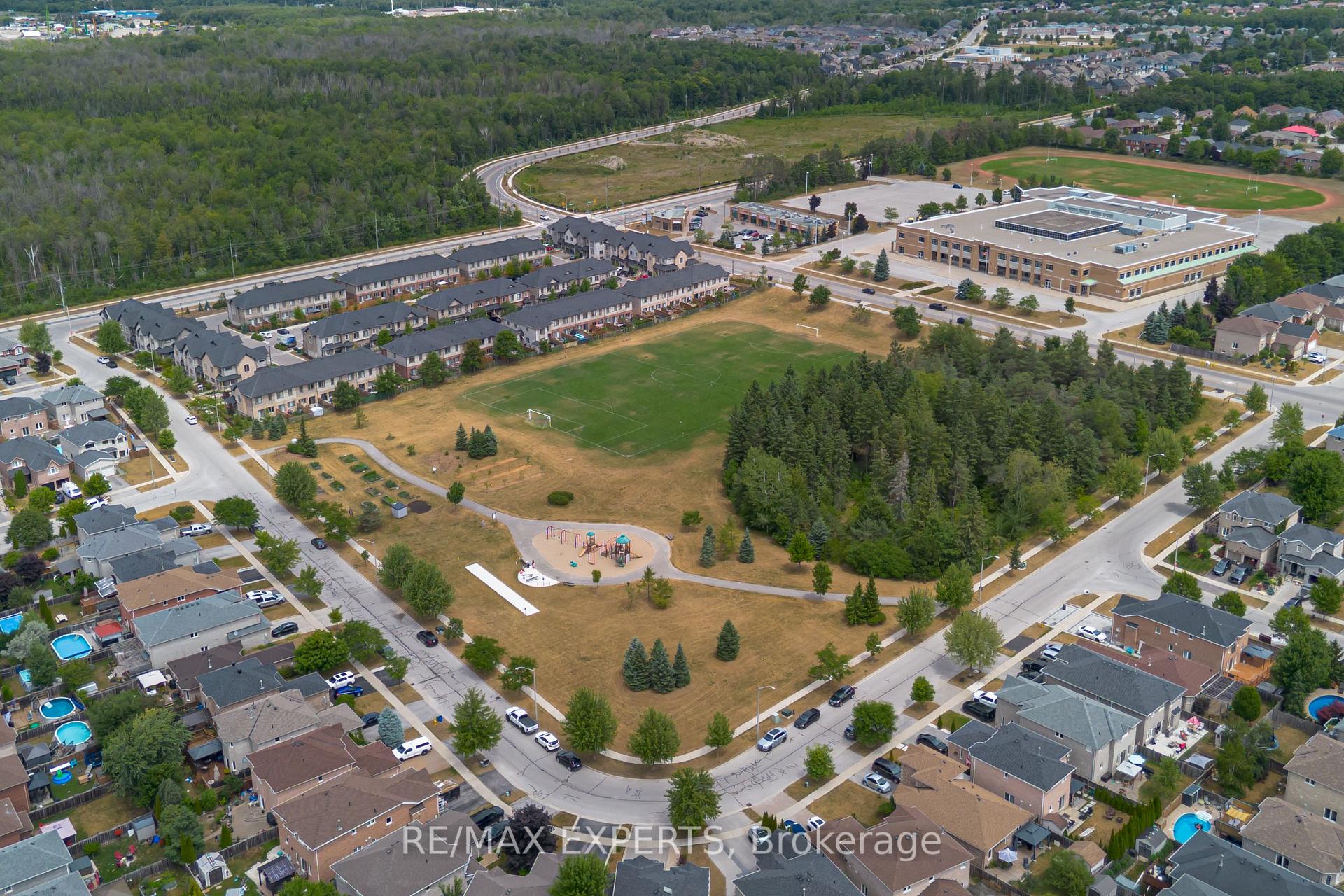 Photo 32 of 21 Cygnus Crescent, Barrie, Ardagh — HOMEH