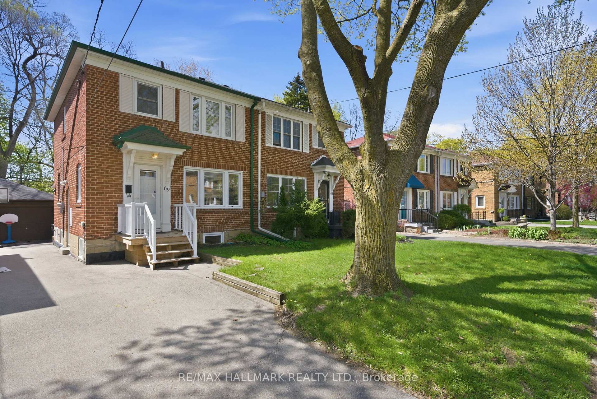 Photo 1 of 69 Thursfield Crescent, Toronto, Leaside — HOMEH