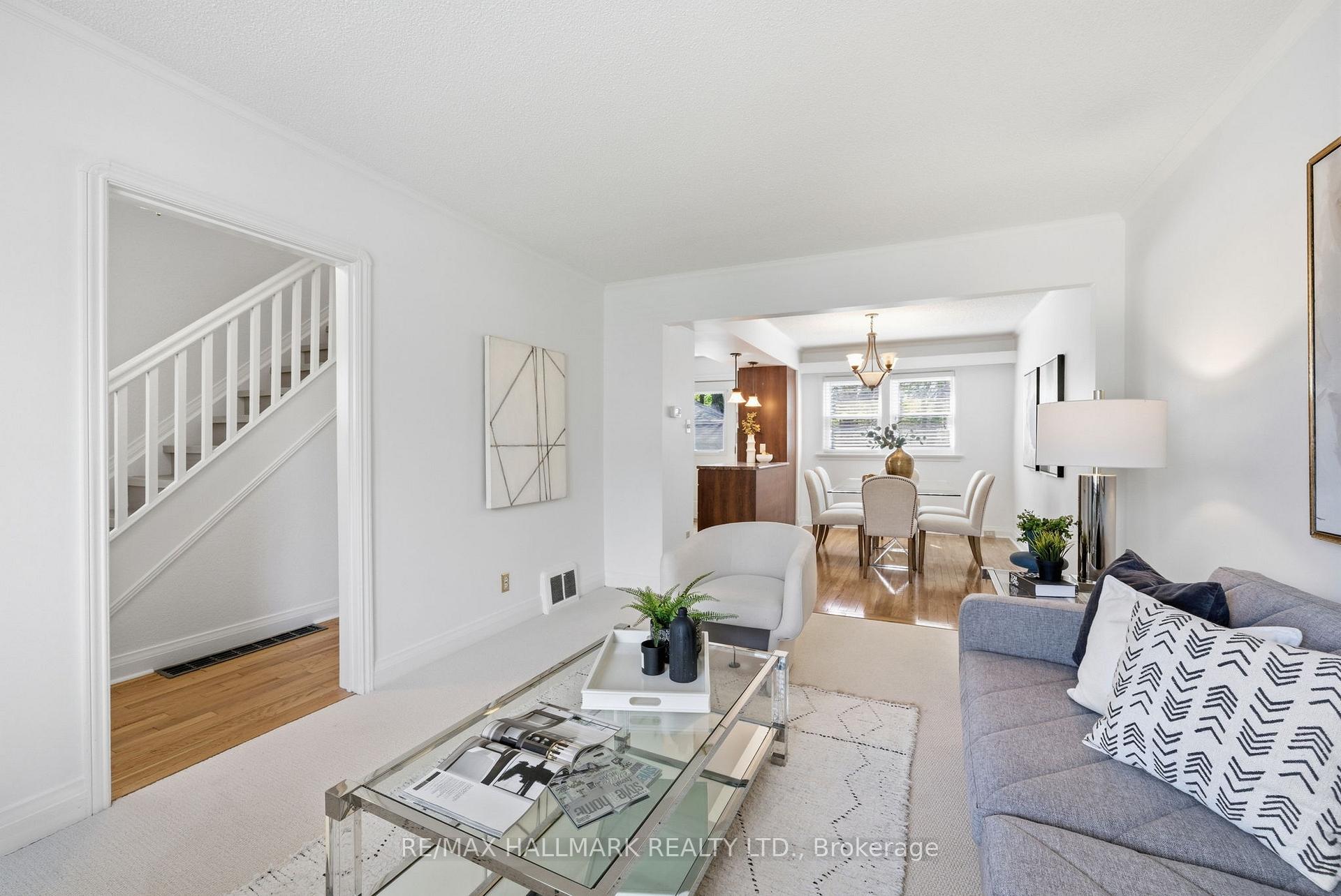 Photo 11 of 69 Thursfield Crescent, Toronto, Leaside — HOMEH