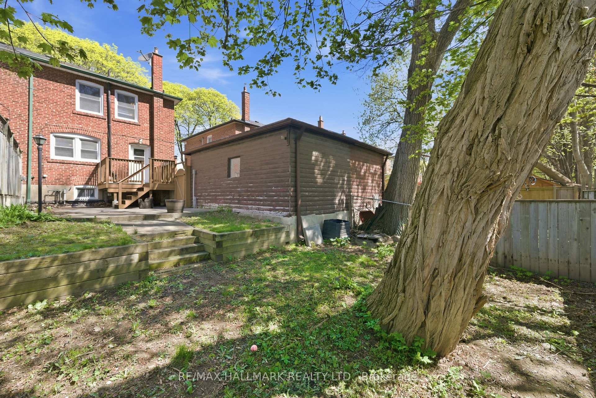 Photo 35 of 69 Thursfield Crescent, Toronto, Leaside — HOMEH