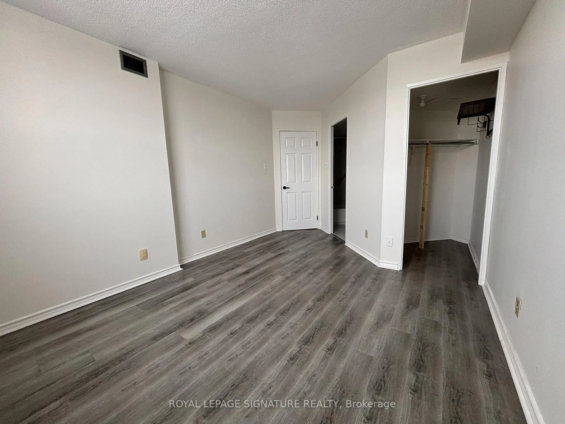 Photo 9 of Unit 711, 2 Westney Road N, Ajax, Central West — HOMEH